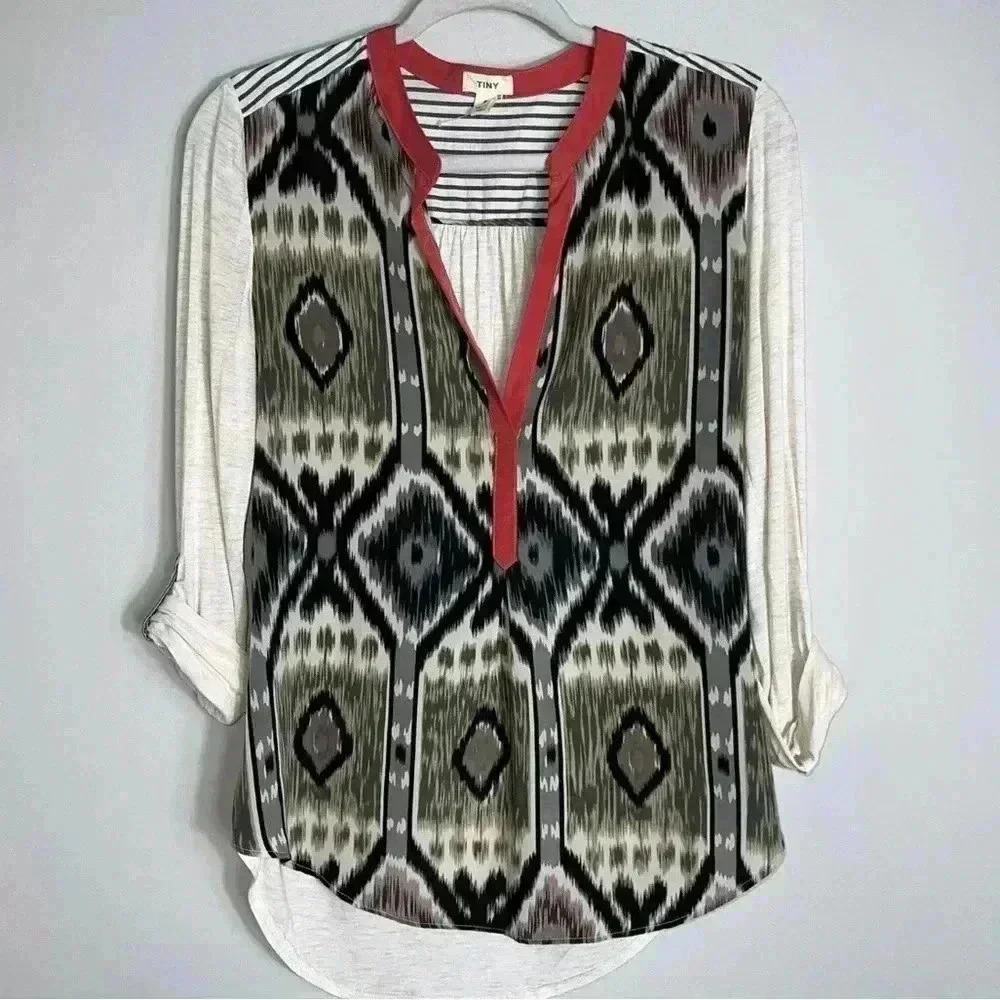 TINY Anthropologie Pullover Top Blouse-Ivory Gray-Mixed Print-Size Large